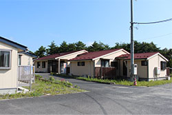 アクセス